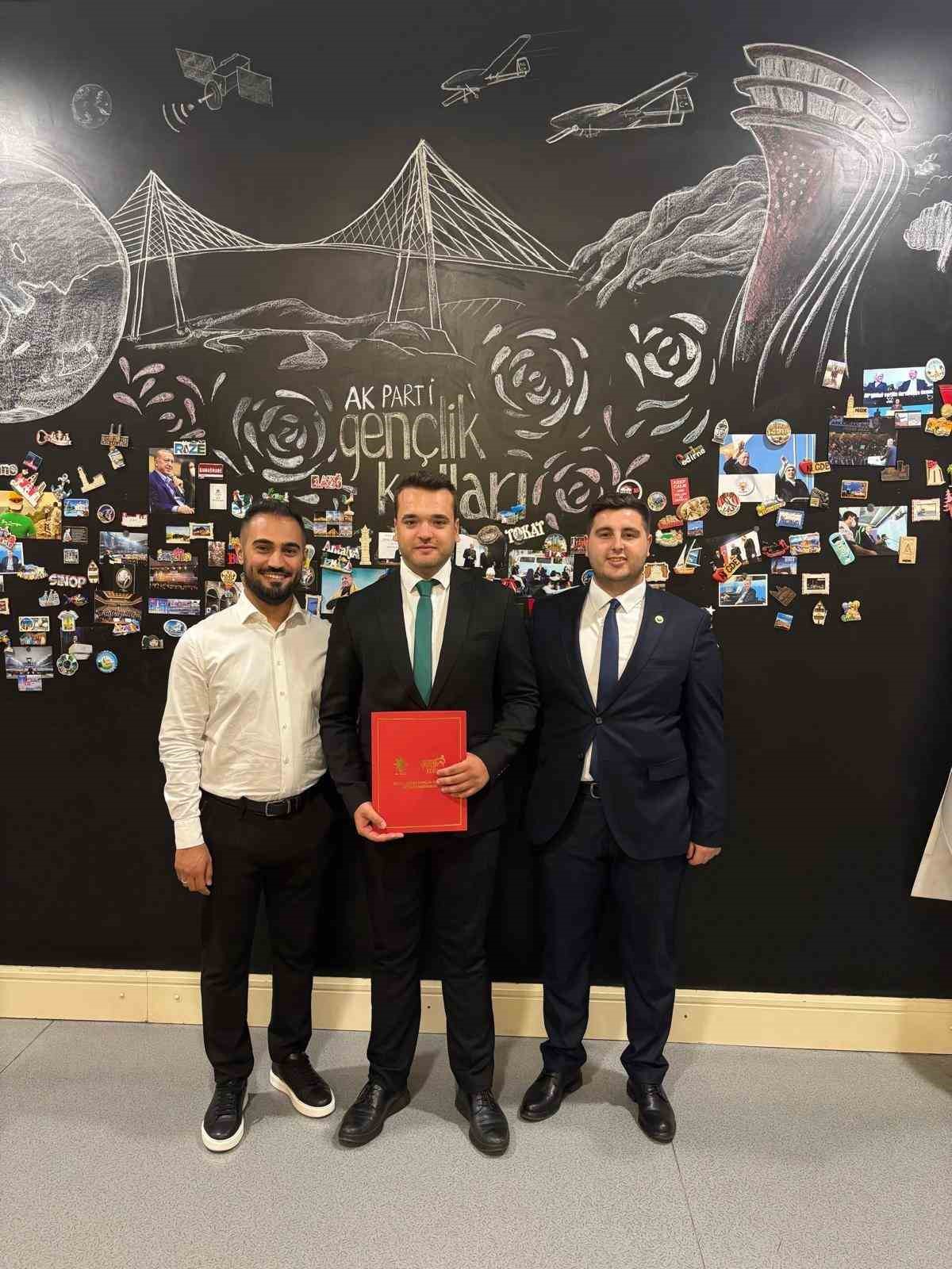 AK Parti Salihli İl&ccedil;e Gen&ccedil;lik Kolları Başkanlığına Mustafa Onur İlhan atandı
