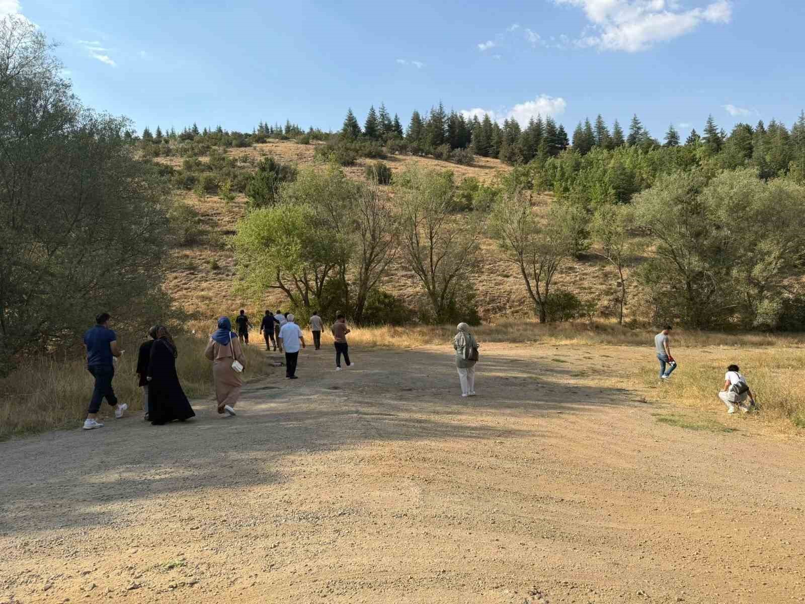 Kırşehir’de orman yangınına önlem: Doğadan 150 kilogram atık toplandı