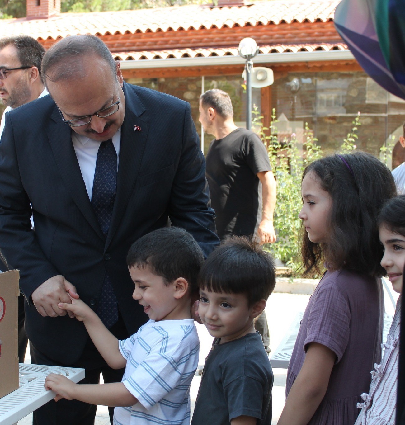 Vali Canbolat, Nasuh Paşa K&uuml;lliyesi&rsquo;nde &ouml;ğrencilerle bir araya geldi
