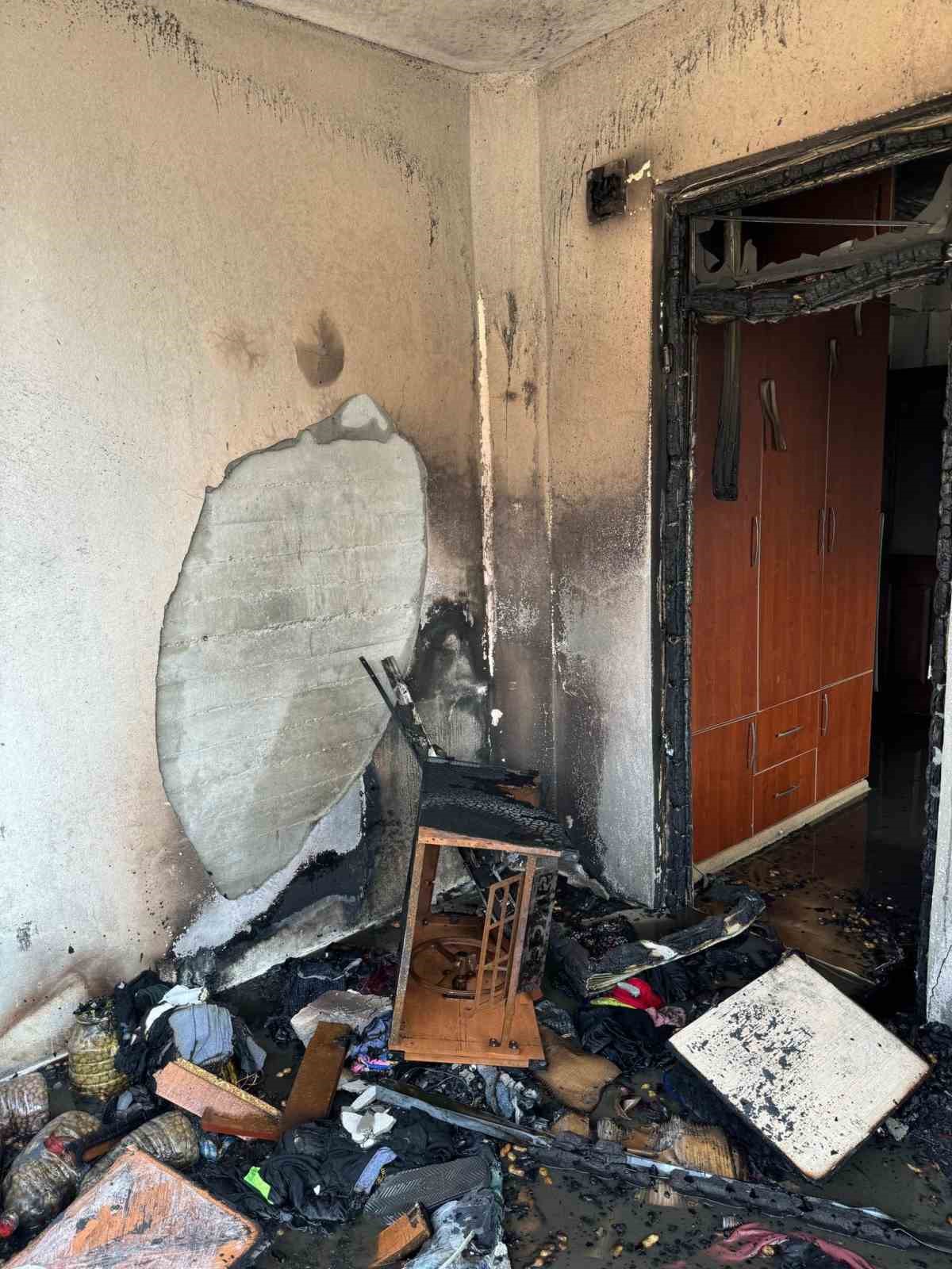 Kahramanmaraş’ta apartman yangını