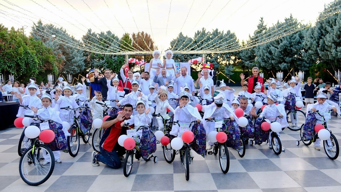 Kırklareli’nde sünnet şöleni