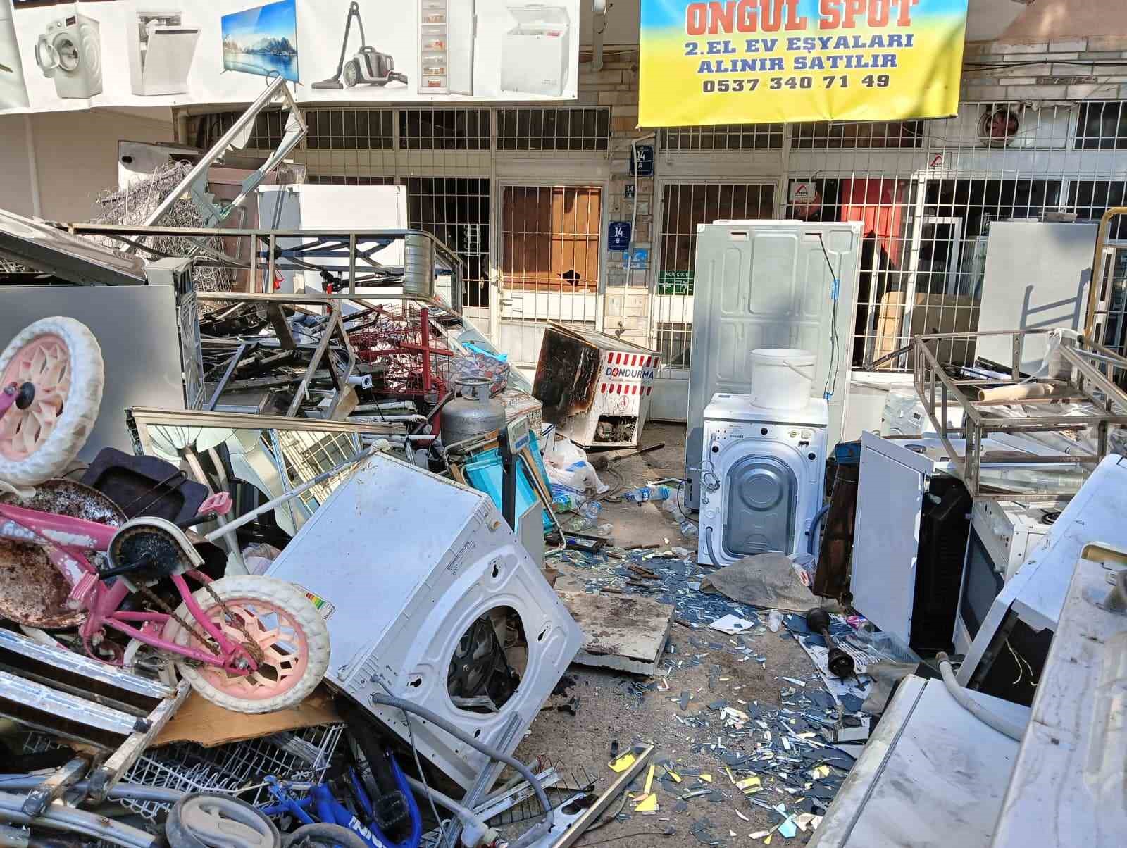 Ankara’da ev eşyası alan şahsın hem ödeme yapmadığı hem de dükkana saldırdığı iddiası