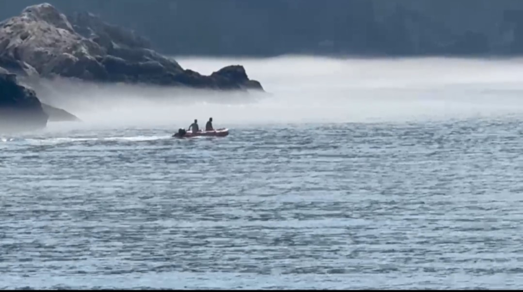 Amasra’da etkili olan sis kartpostallık görüntüler oluşturdu
