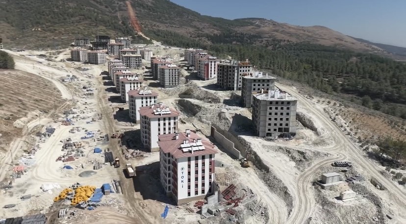 Serinyol ve Alahan’da afet konutları yükseliyor