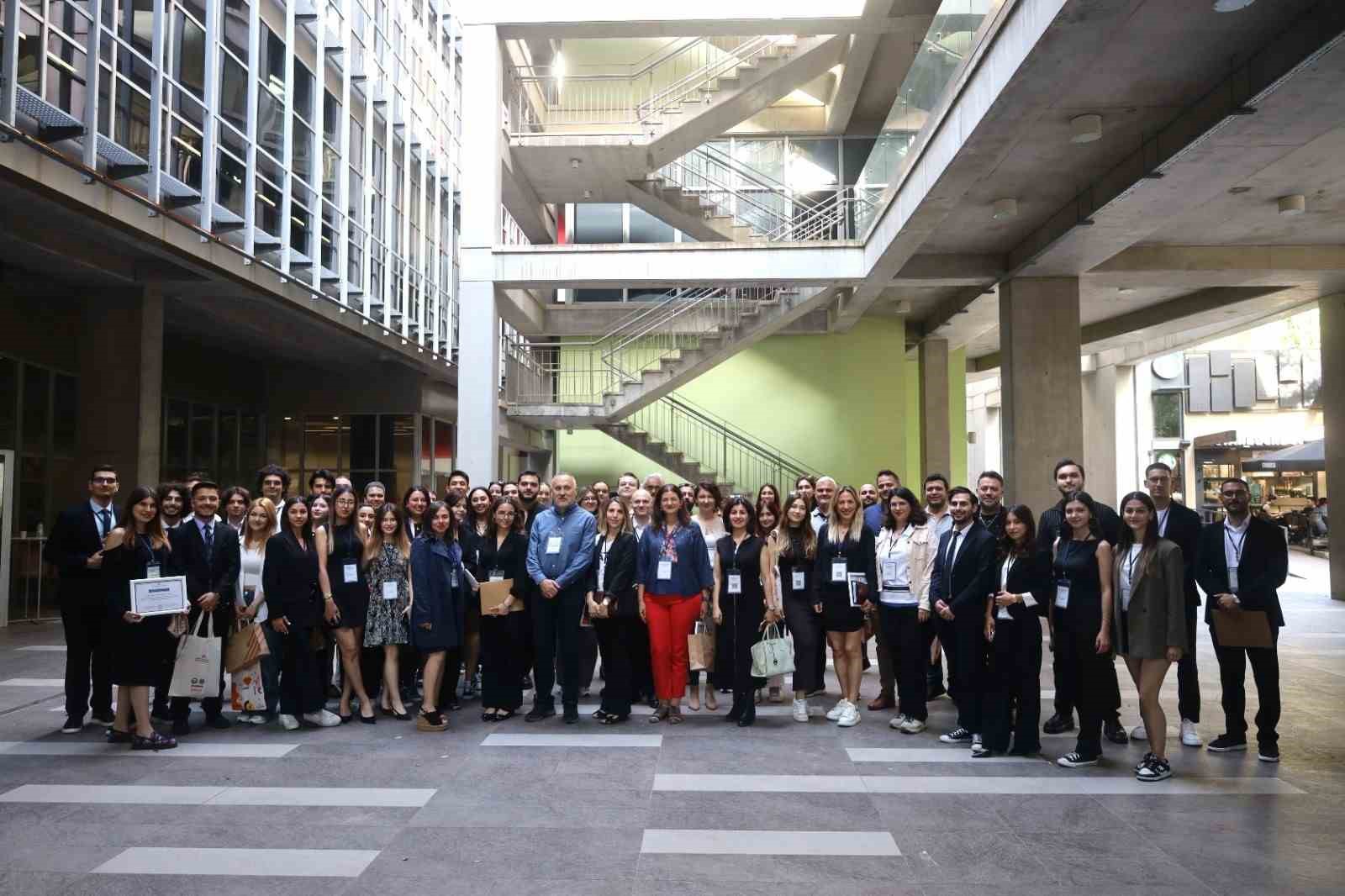 Öğrencilerle firmalar birlikte çalıştı