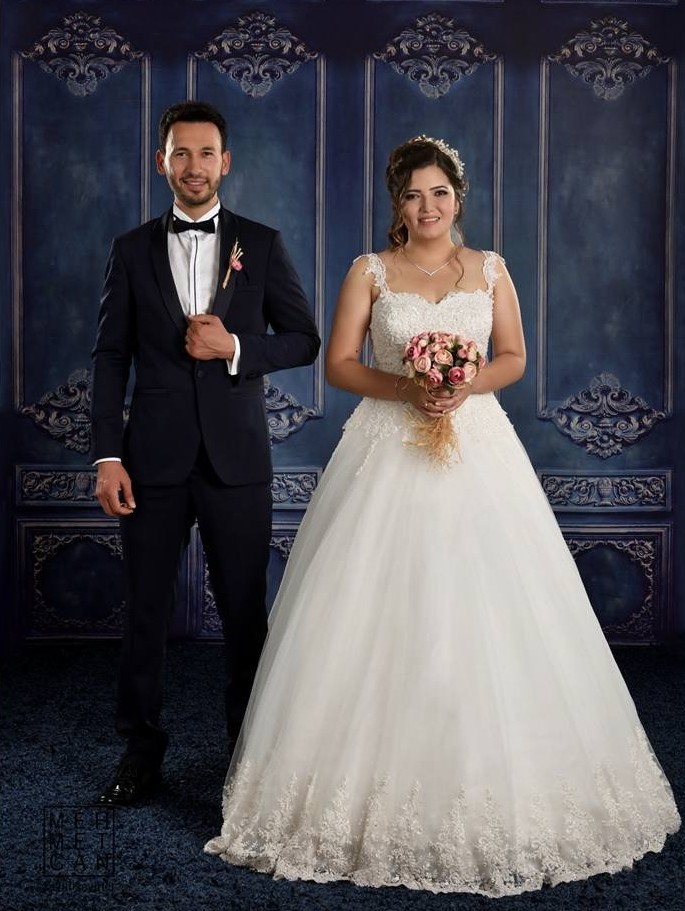 Polis, uyuyan eşini ve 2 çocuğunu öldürdükten sonra intihar etti