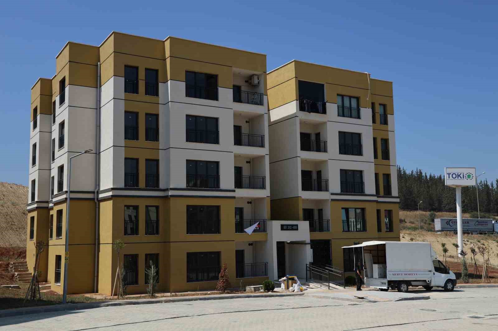 Hem deprem hem de sosyal konutlarda sona gelindi
