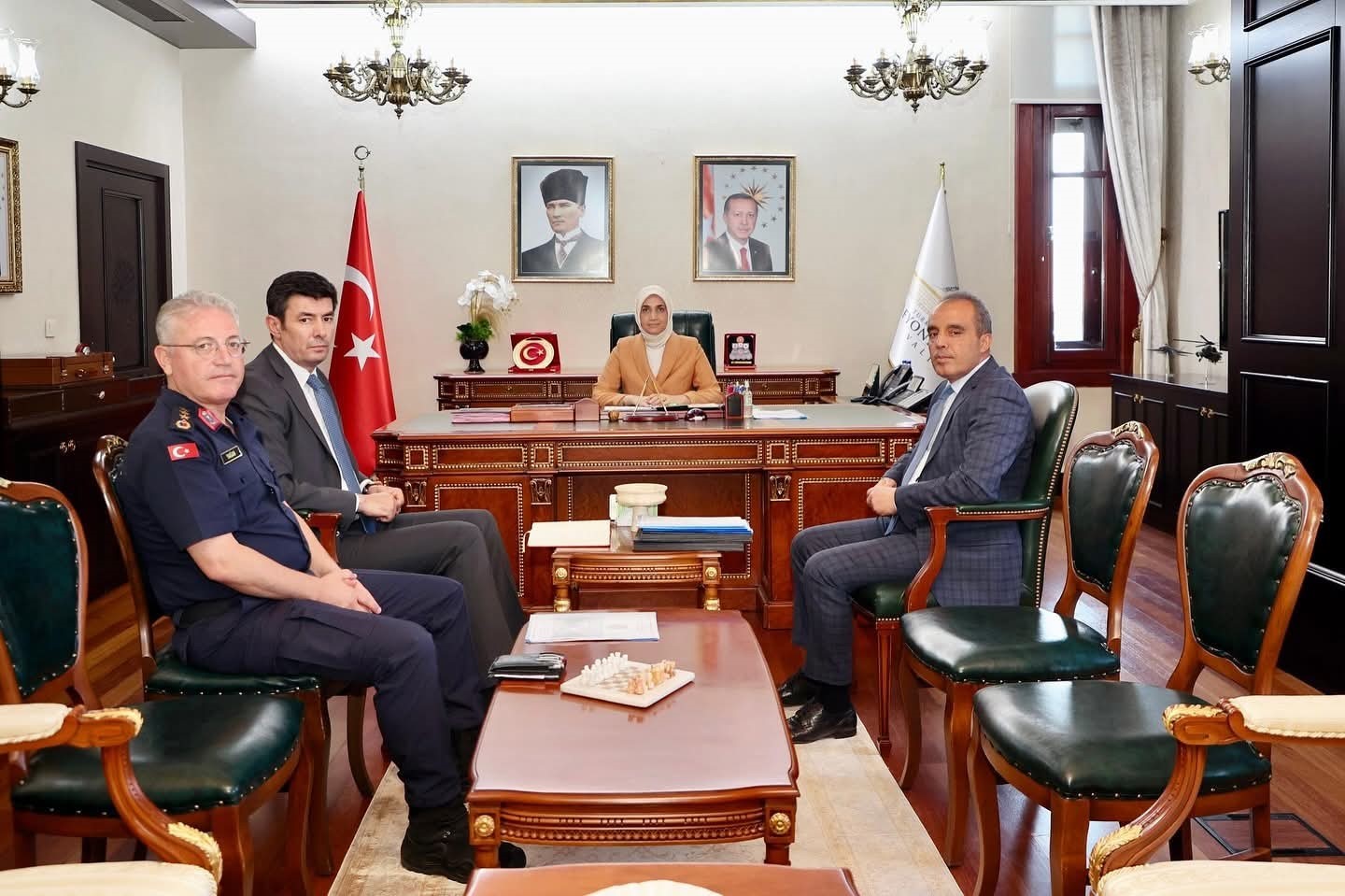 Asayiş toplantısında orman yangınları ile mücadele masaya yatırıldı