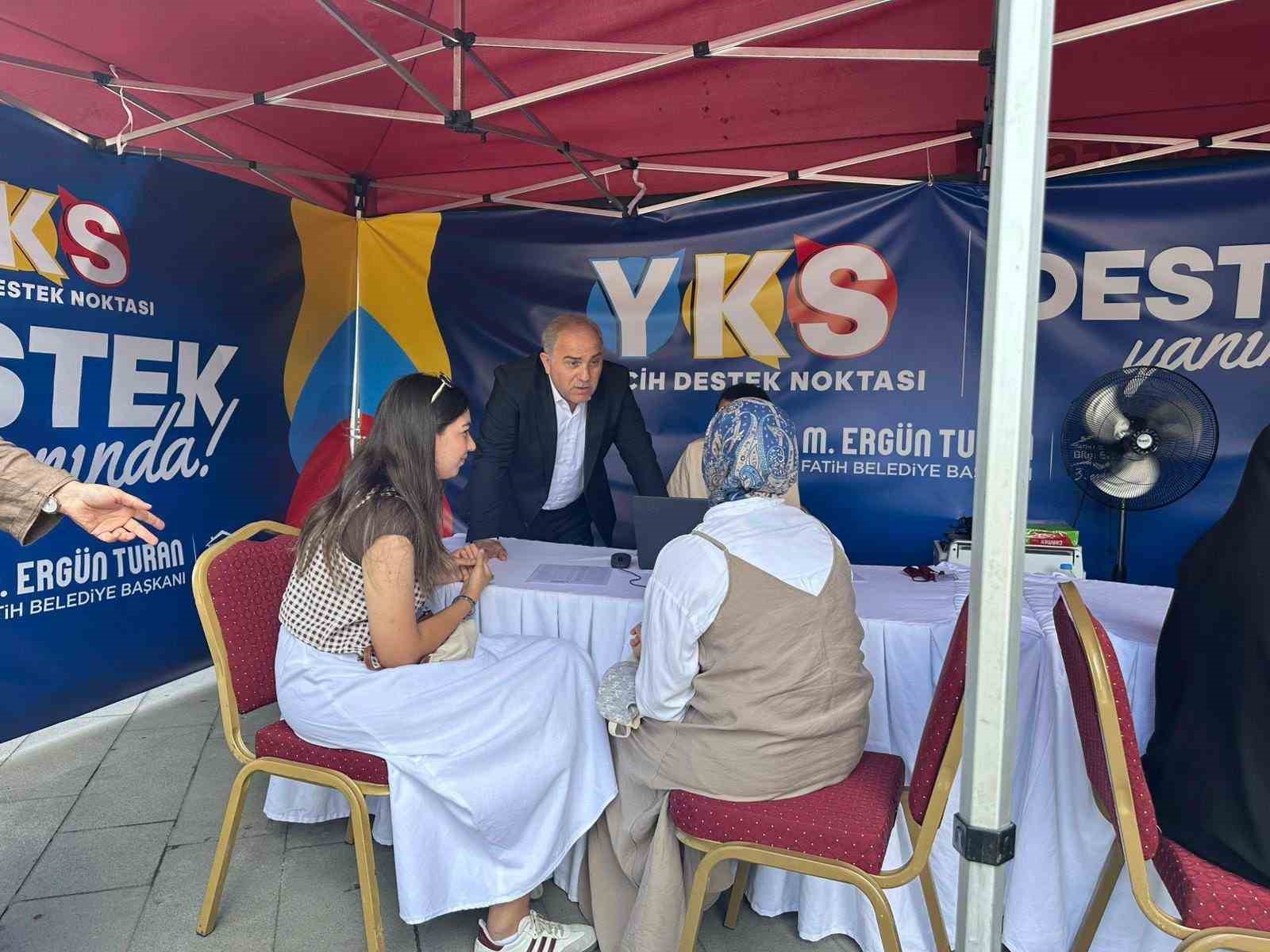 Fatih Belediyesi’nden üniversite adaylarına tercih desteği