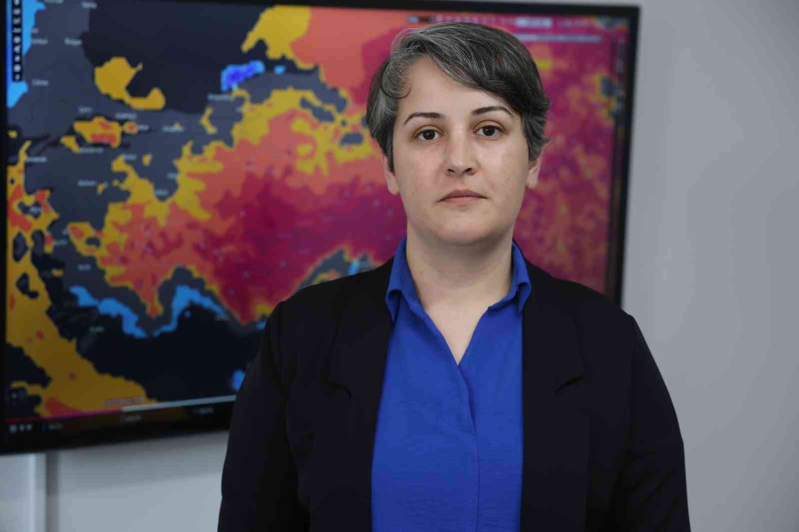 Tropikal gece sıcaklıkları bir s&uuml;re daha uyku b&ouml;lecek
