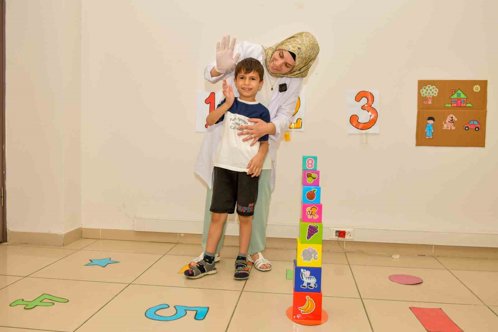 Esenyurt Belediyesi, &rsquo;&ouml;zel gereksinimli&rsquo; &ccedil;ocuklar i&ccedil;in hususi eğitim programı uyguluyor
