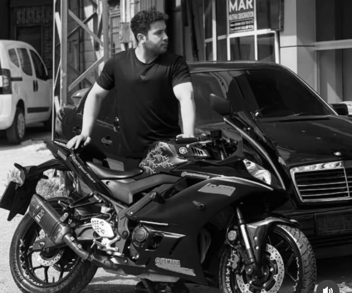 Motosiklet tutkununun hayatını kaybettiği kaza kask kamerasına yansıdı