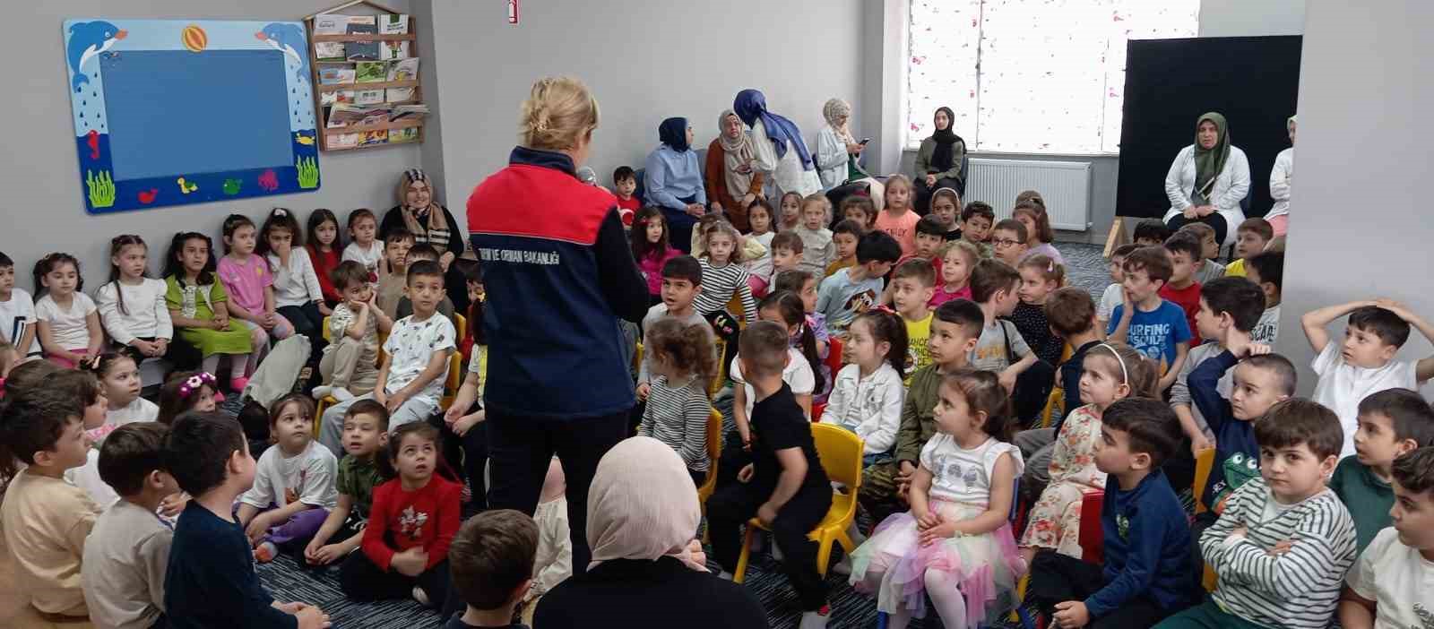 &Ouml;ğrencilerine su verimliliği eğitimi
