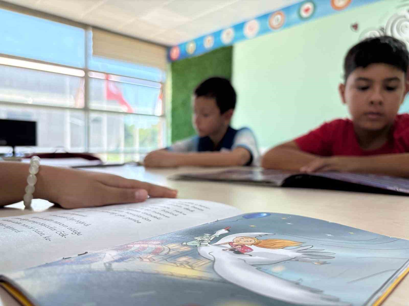 Muğla&rsquo;da &ccedil;ocuklar hayal g&uuml;c&uuml;n&uuml; konuşturdu
