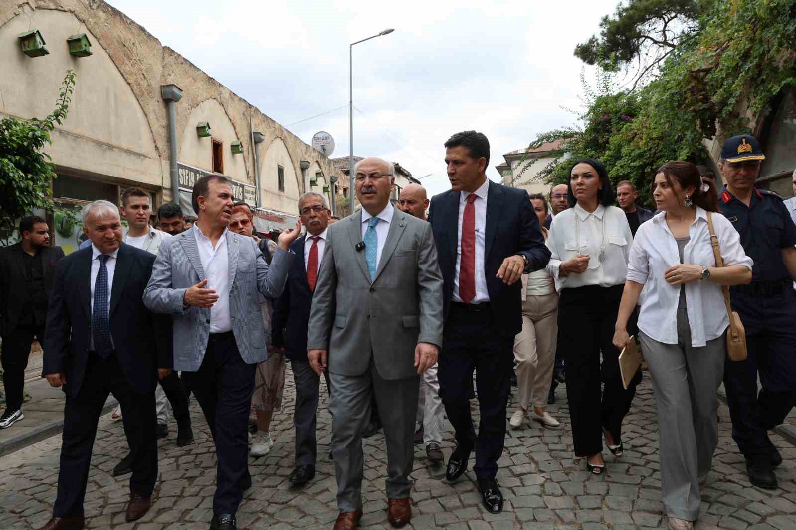 Vali Kker: "Kozann turizmde ekim merkezi haline gelmesi iin alyoruz"
