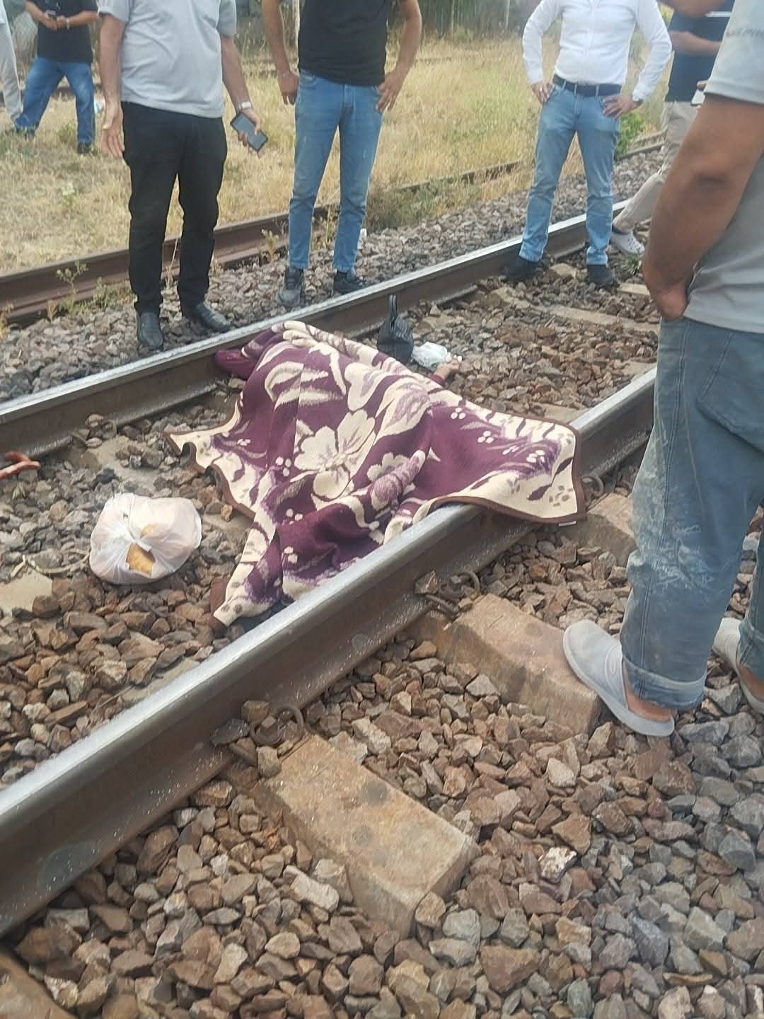 Hemzemin geçitte trenin çarptığı kadın hayatını kaybetti
