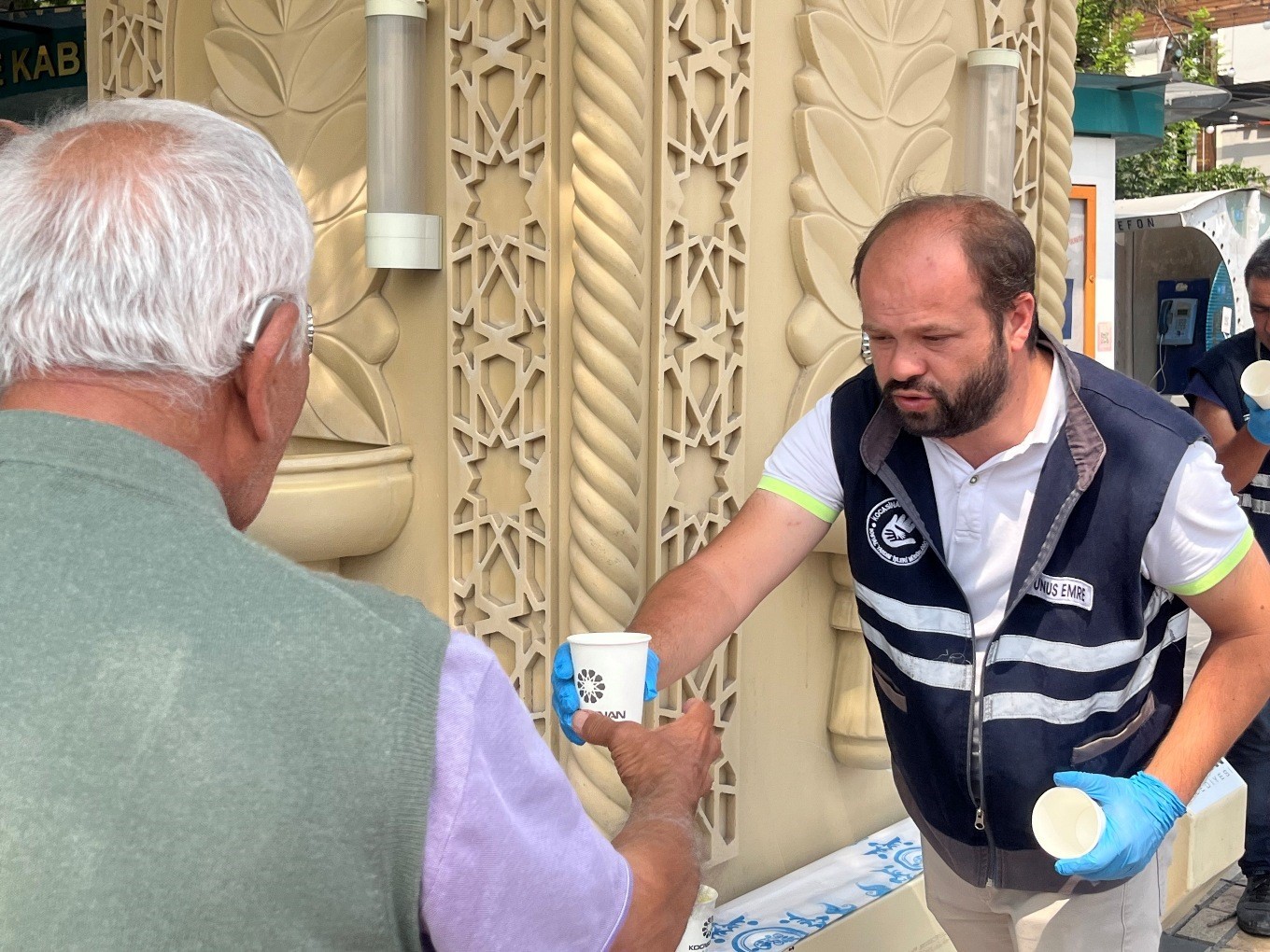 Kocasinan&rsquo;dan sıcak havalarda buz gibi limonata ikramı
