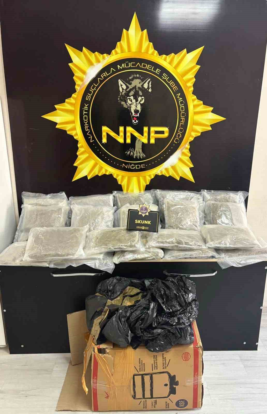 Niğde’de 10 kilo uyuşturucu ele geçirildi