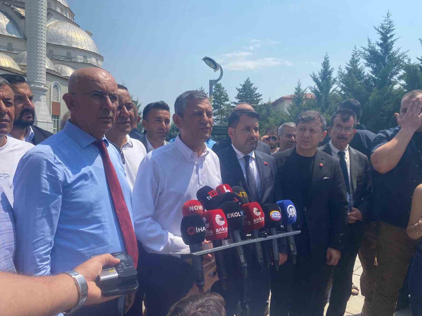 CHP Genel Başkanı Özel: "Doğruya doğru diyeceğiz, yanlışa yanlış diyeceğiz"