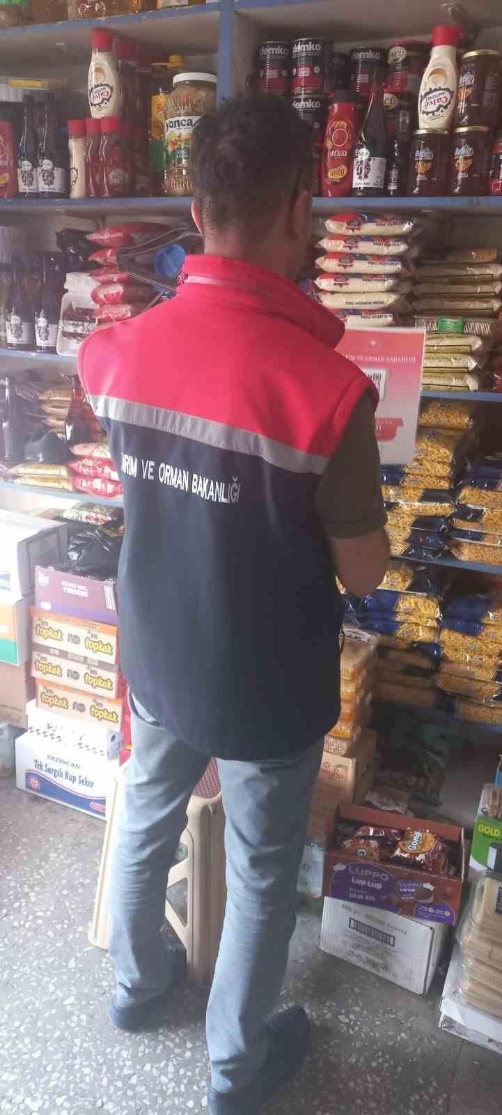 Gıda satıcılarına yönelik denetimler sürüyor