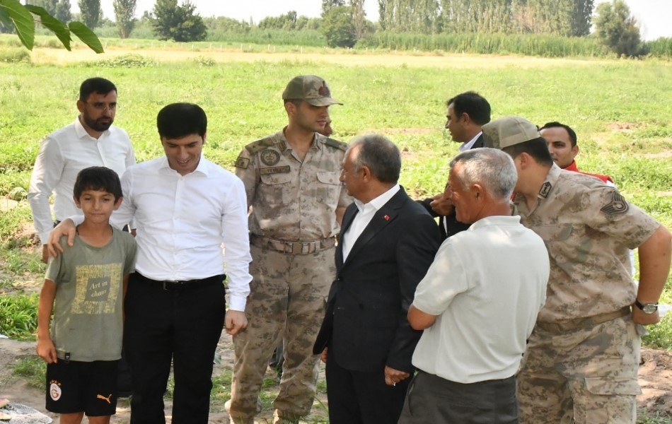 Kaymakam Gülnar vatandaşlarla biraraya geldi