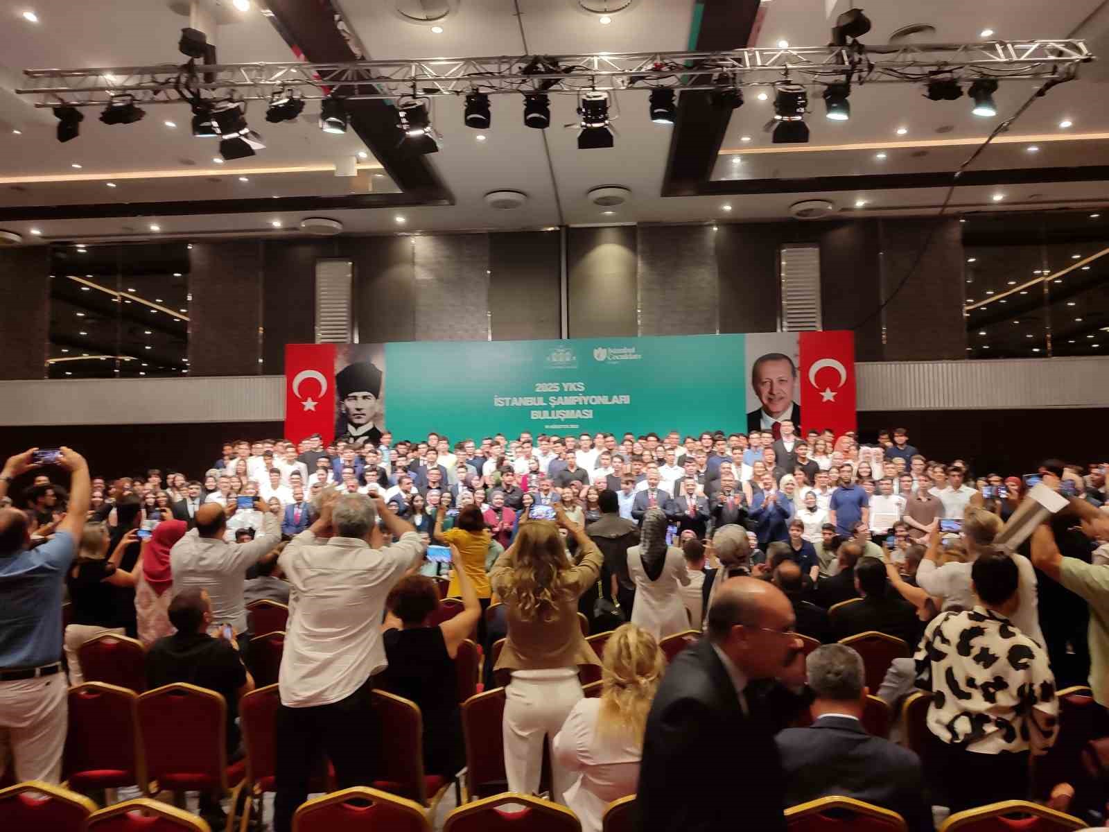 Cumhurbaşkanı Yardımcısı Yılmaz: "Dünyanın bilgi anlamında en gelişmiş ülkelerinden bir kısmı maalesef İsrail yönetimine destek oluyor"

