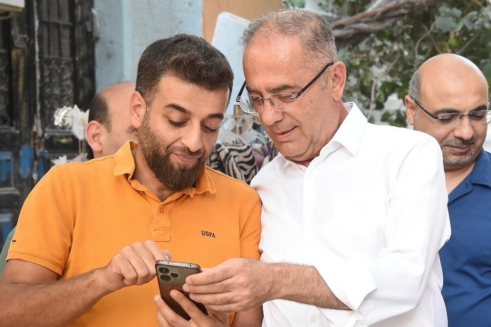 Başkan Yapar, Uzun &Ccedil;arşı esnafıyla bir araya geldi
