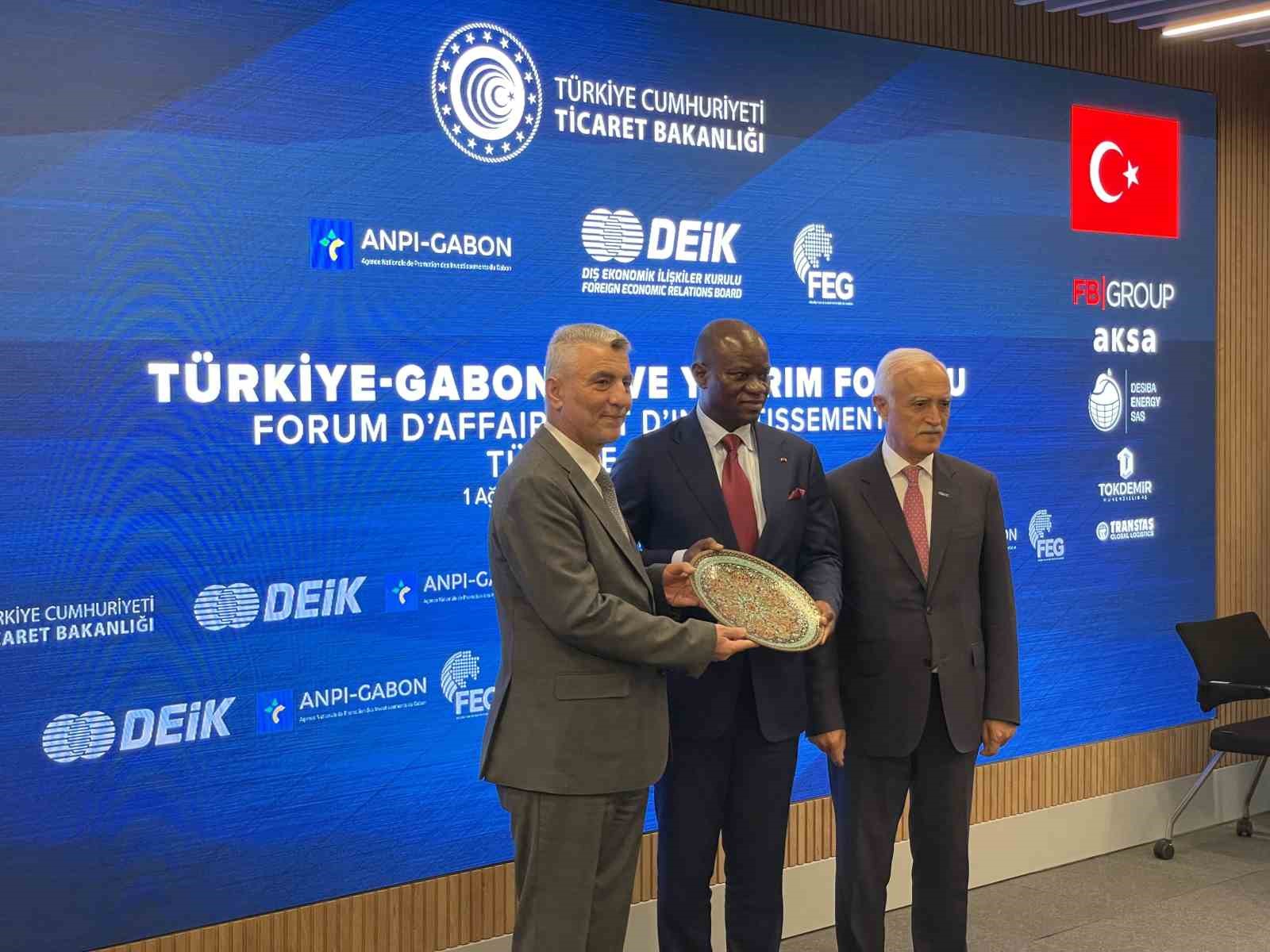 Ticaret Bakanı Bolat: &quot;Türkiye ile Gabon arasında savunma ve havacılık alanında önemli iş birliği fırsatları var&quot;