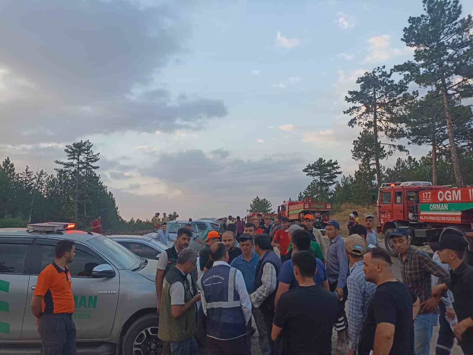 Orhaneli Belediyesi&rsquo;nden yangın b&ouml;lgesine tam destek
