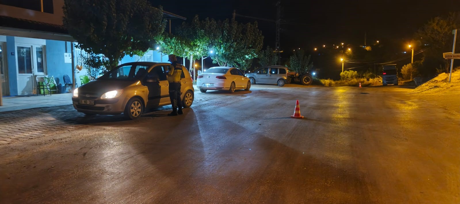 Aydın jandarmasından gece denetimi
