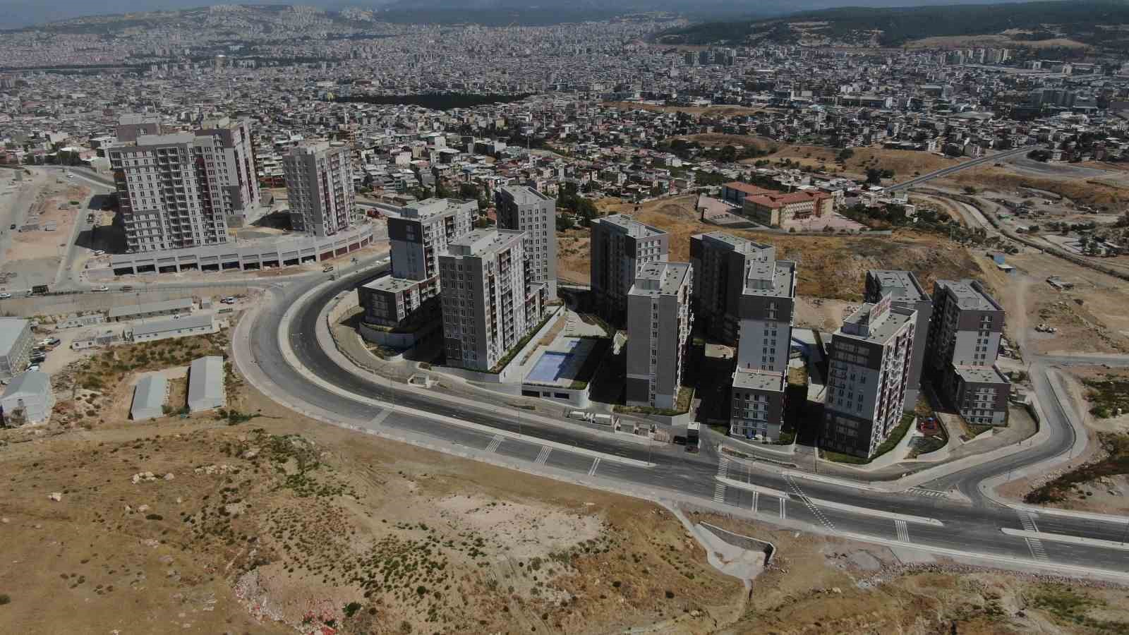 İzmir’de vatandaşlar konut alımı için 20 yaş üzeri dairelere yöneliyor