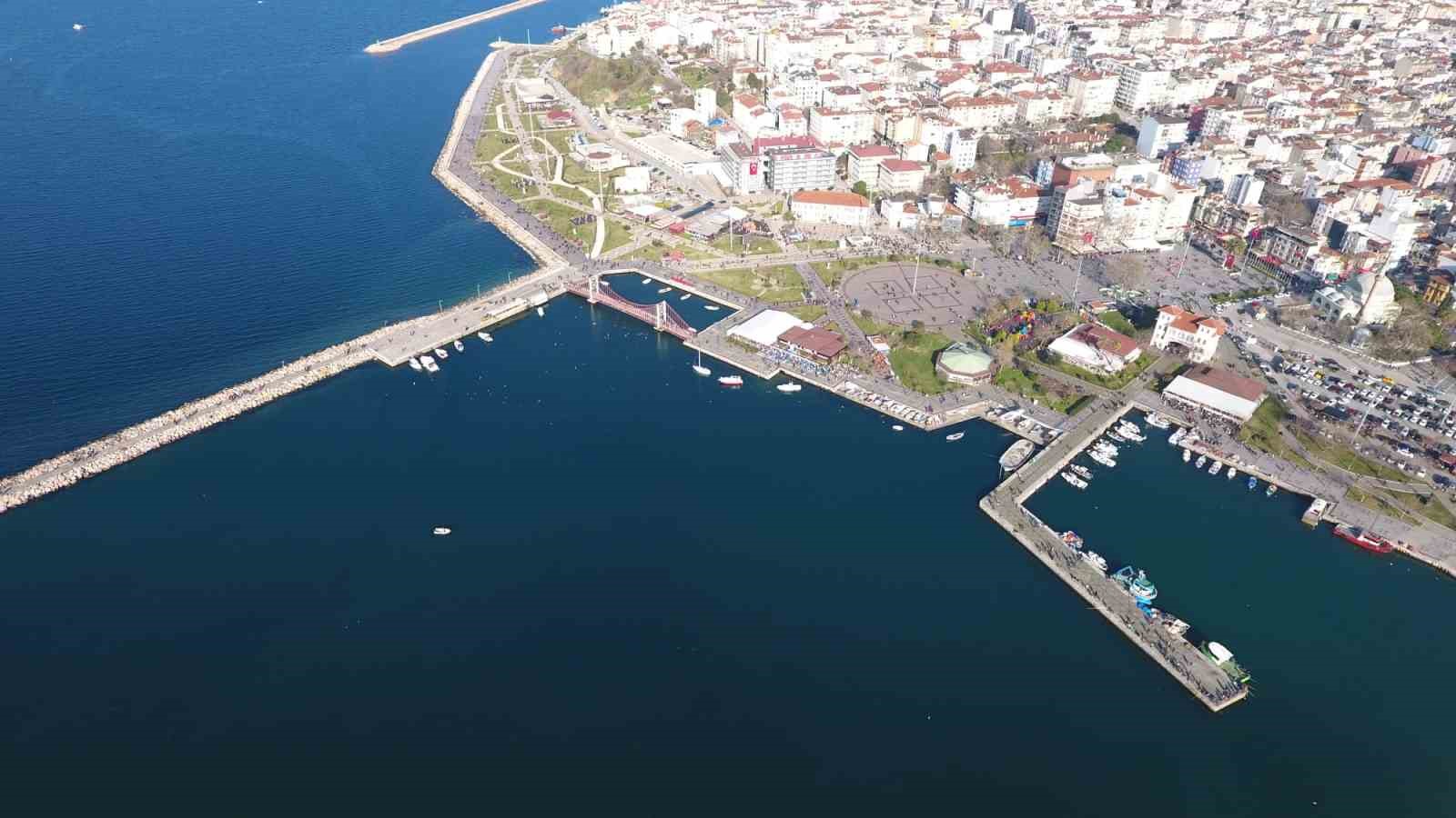 Bandırma Limanı’nda gümrük gelirleri 2.3 milyar TL’yi aştı