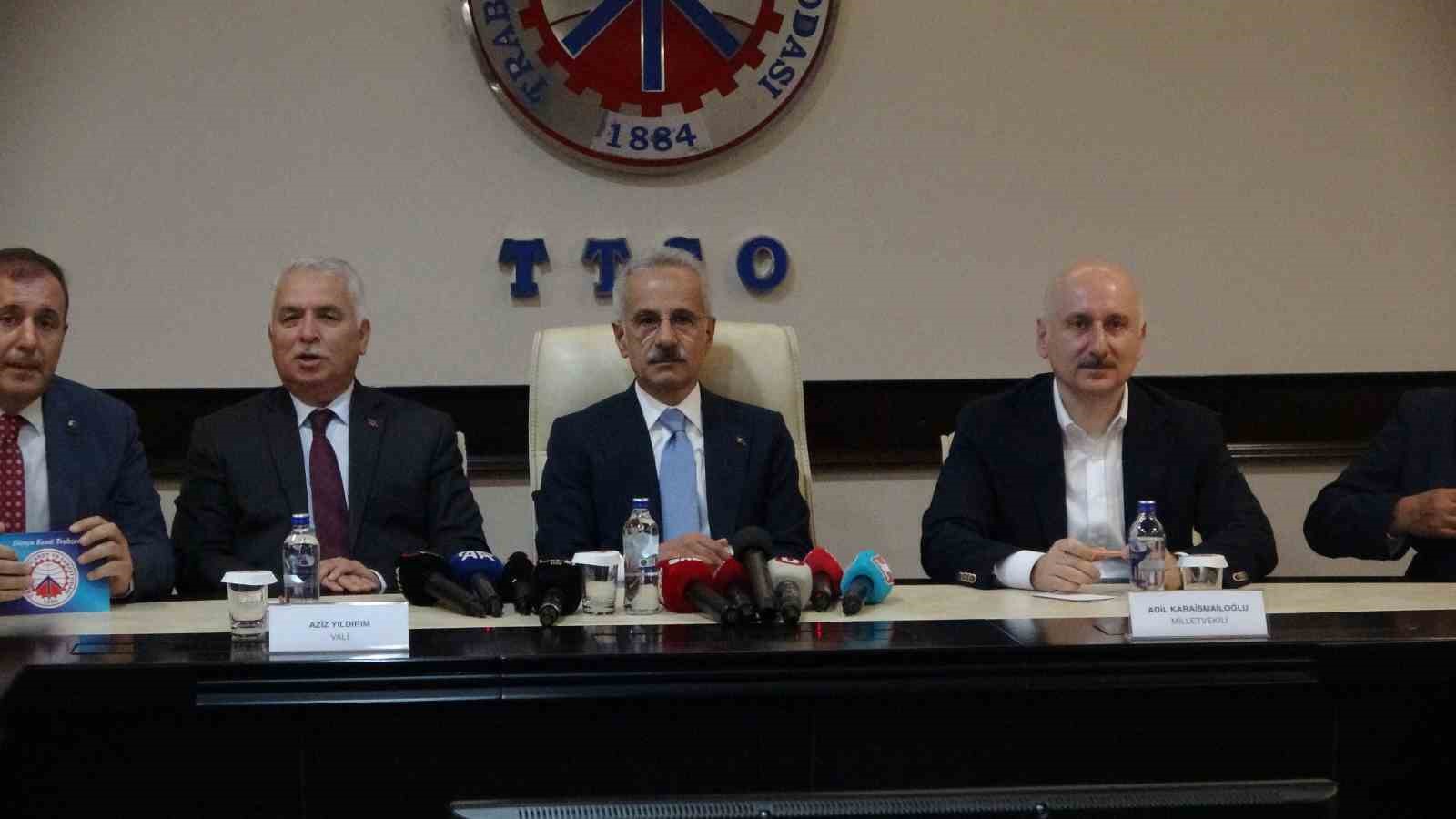 Bakan Abdulkadir Uraloğlu: "Türkiye’de denize yapılan 3. havalimanını Trabzon için tasarladık"
