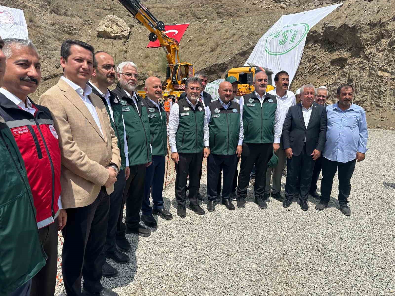Bakan Yumaklı: "Türkiye olarak su stresi çeken ülkeler kategorisindeyiz"
