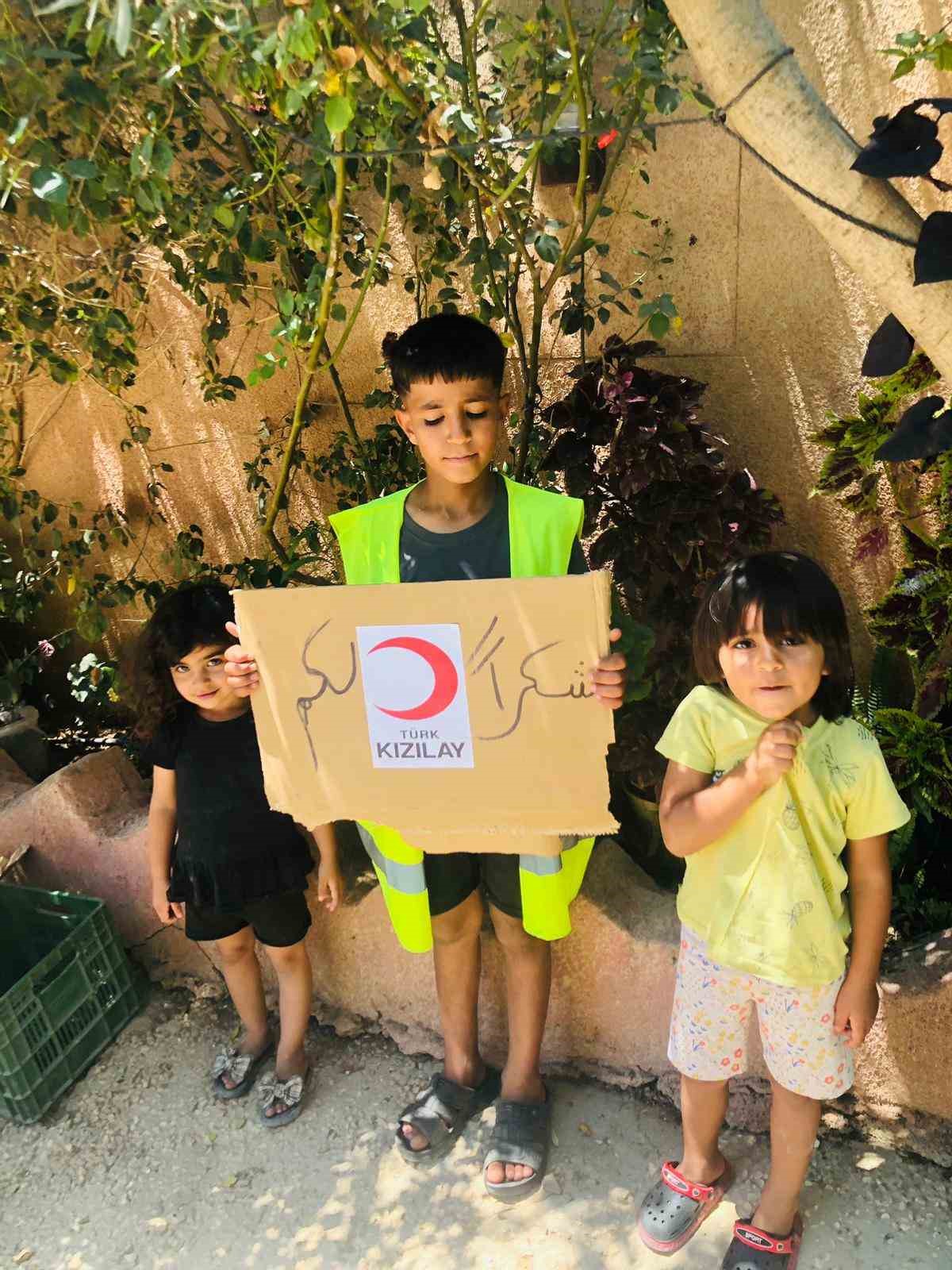 Türk Kızılay’dan Batı Şeria’ya bin 200 gıda kolisi