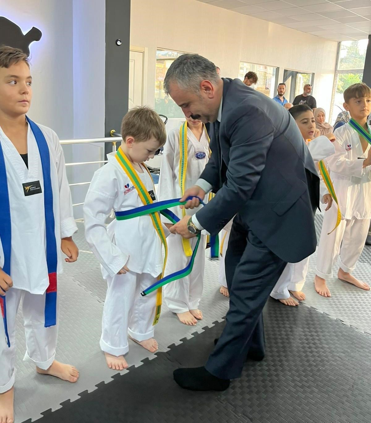 Milli sporcular geleceğe emin adımlarla ilerliyorlar
