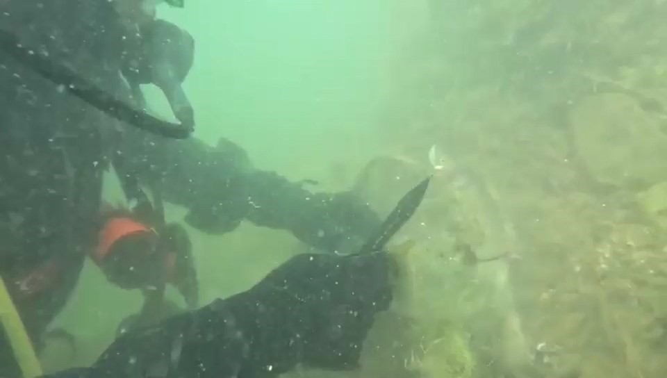 SAK ekipleri ka&ccedil;ak avcılara ge&ccedil;it vermiyor
