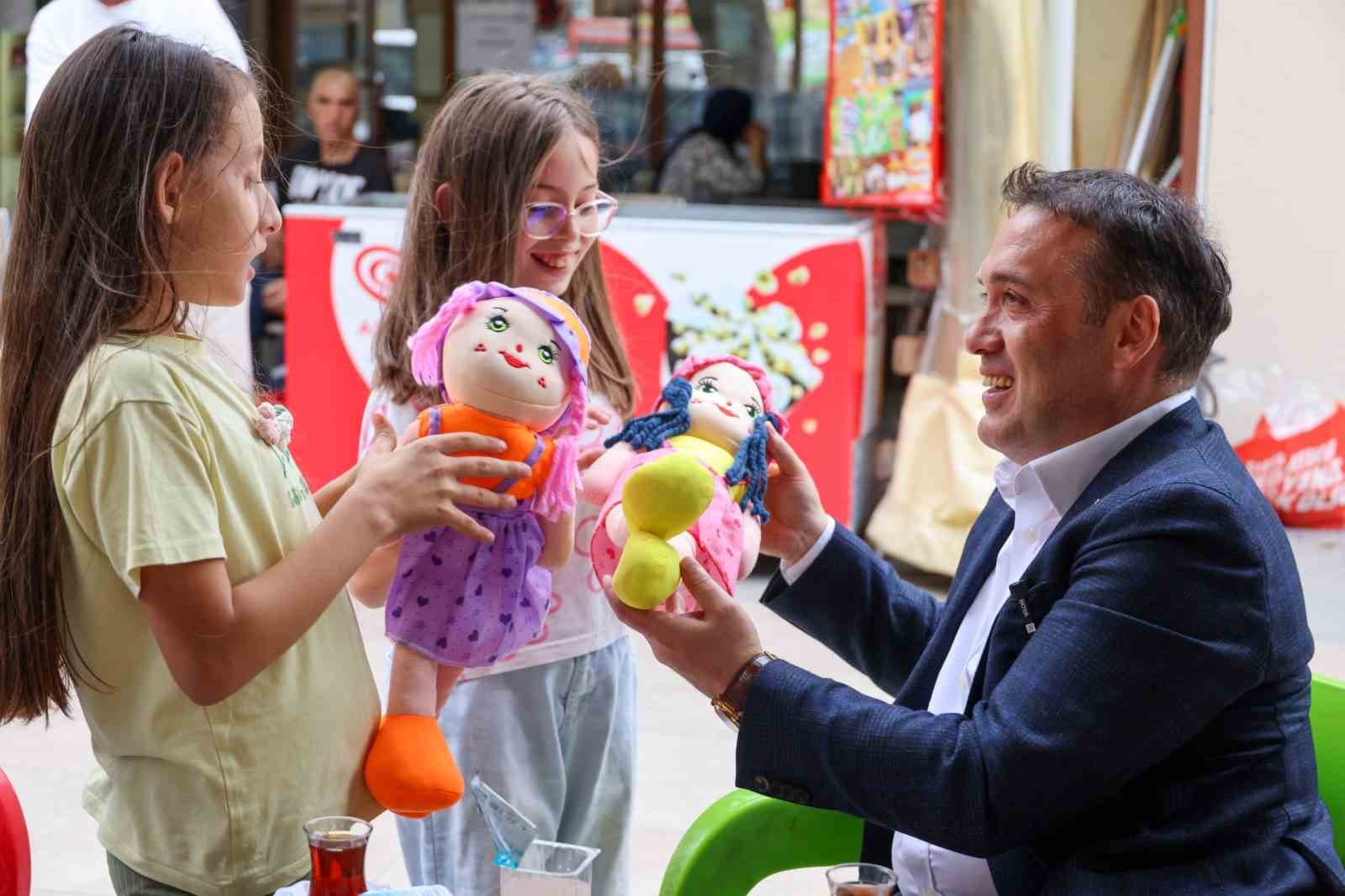 Vali S&ouml;zer&rsquo;den esnaf ziyareti
