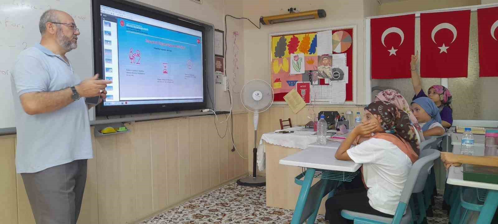 Bandırma’da Yaz Kur’an Kurslarında mahremiyet eğitimi