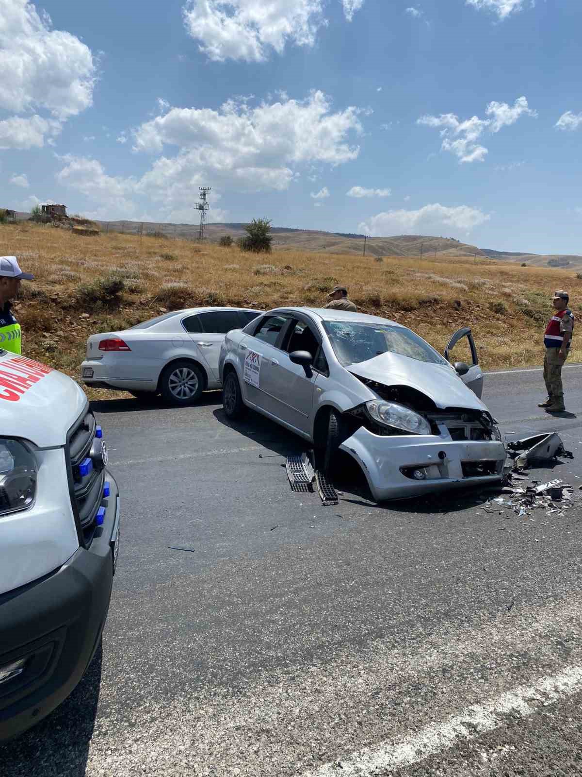 Muş&rsquo;ta feci kaza: 7 yaralı
