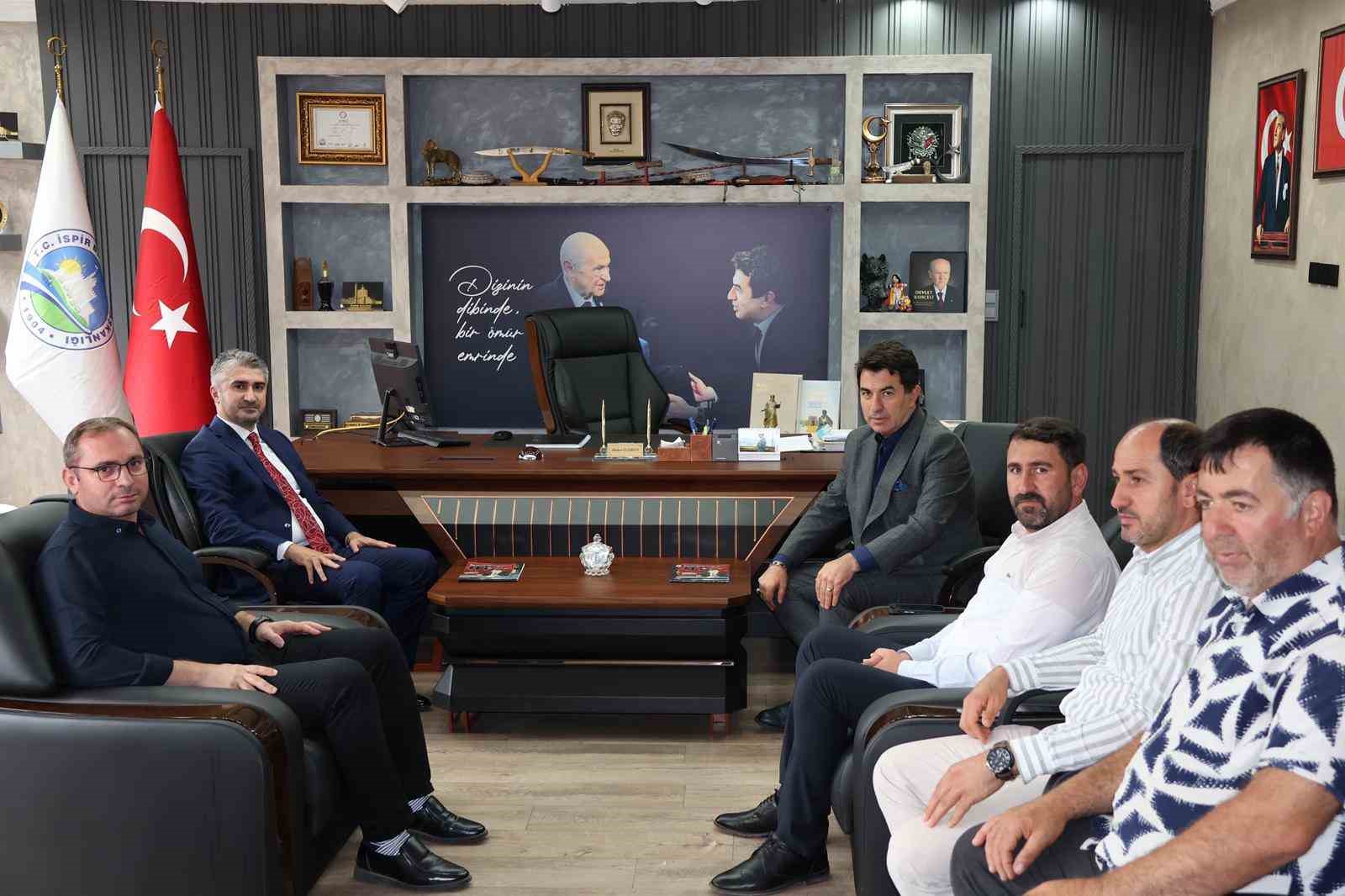 Bakan Yardımcısı Tarıkdaroğlu’ndan İspir’e sosyal hizmet odaklı ziyaret