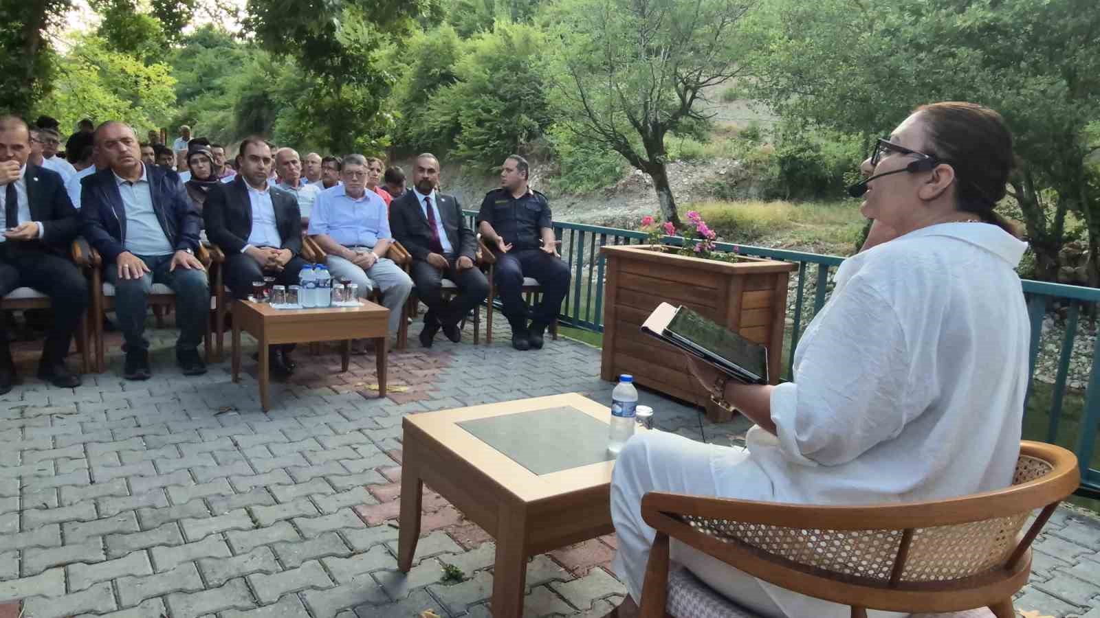 "Aşk acısını dindiren şelale" doğa ve bilimi buluşturdu
