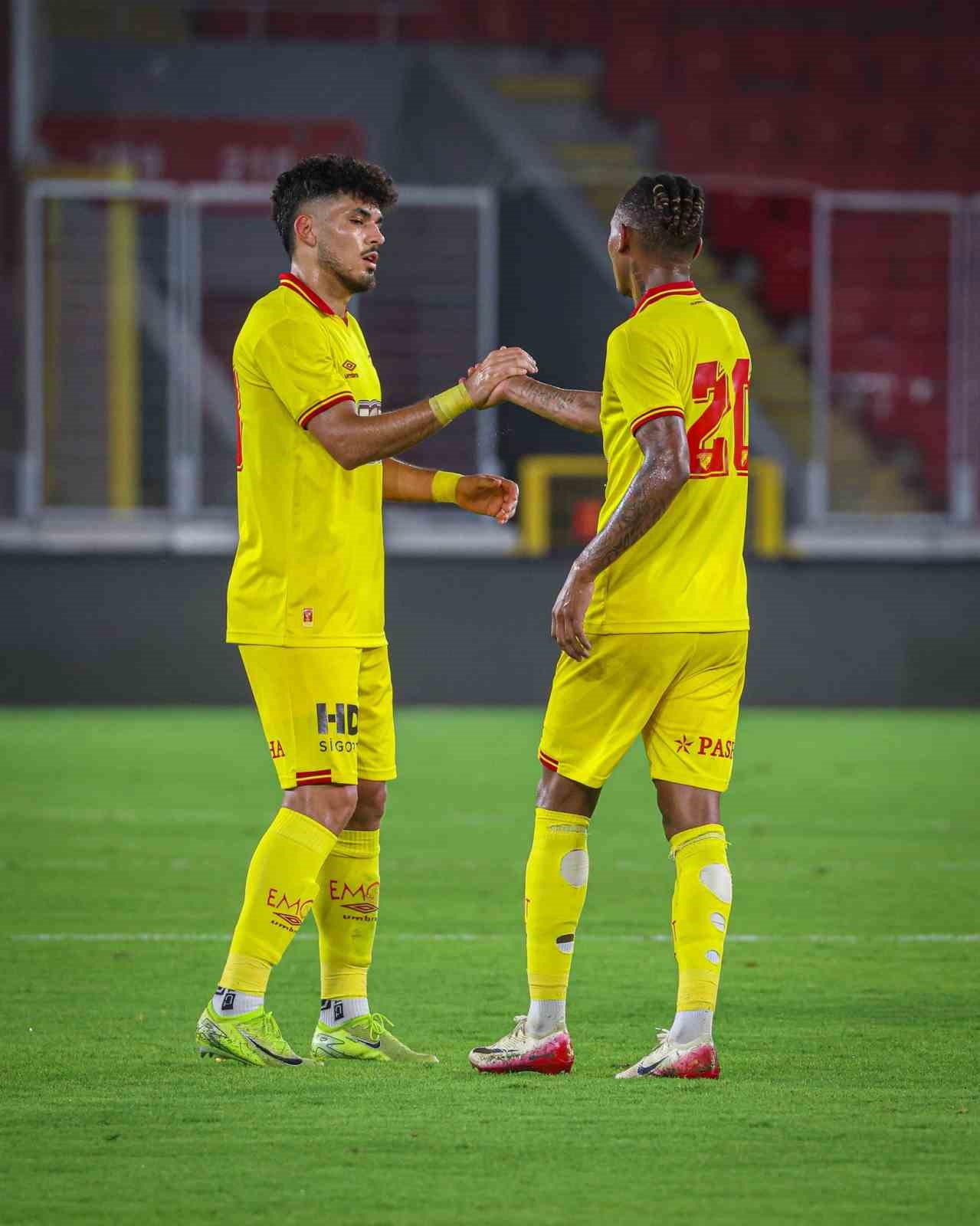 Göztepe, hazırlık maçlarını kazanmaya devam ediyor

