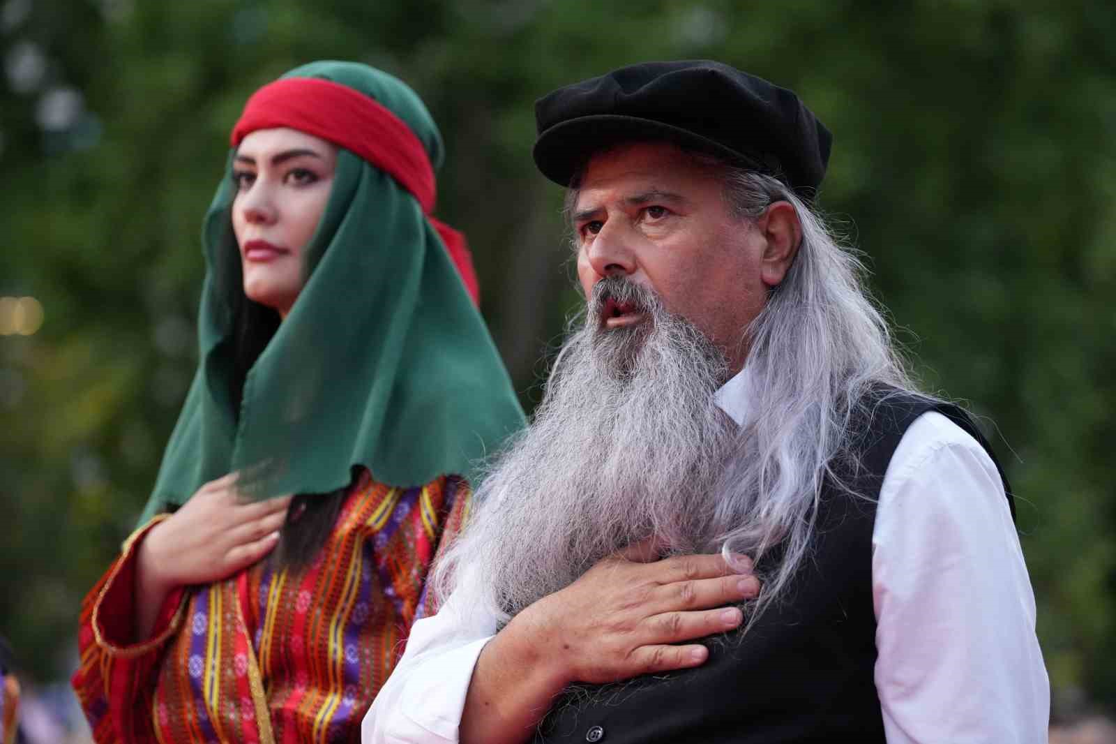 Kırıkkale’de "aşure lokması" etkinliği: Deyişler eşliğinde semah dönüldü