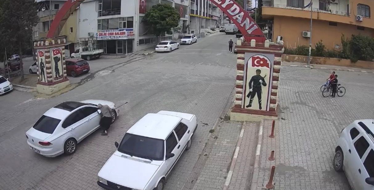 Osmaniye’de otomobil görme engelli vatandaşa çarptı