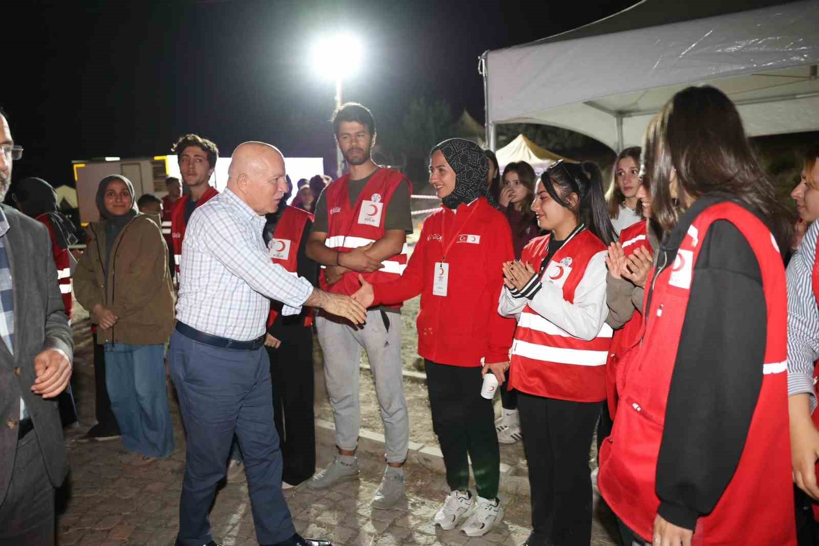 Erzurum Kızılay’dan gençlere afet bilinçlendirmesi