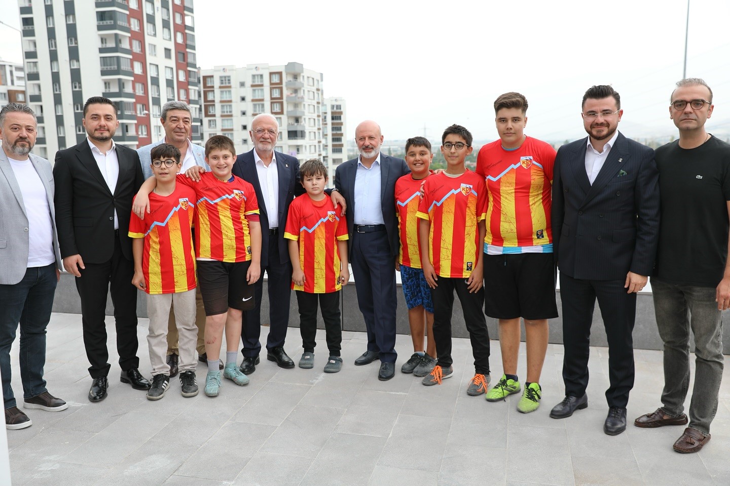 Başkan &Ccedil;olakbayrakdar; Elitaş&rsquo;ı Kocasinan Akademi&rsquo;de ağırladı
