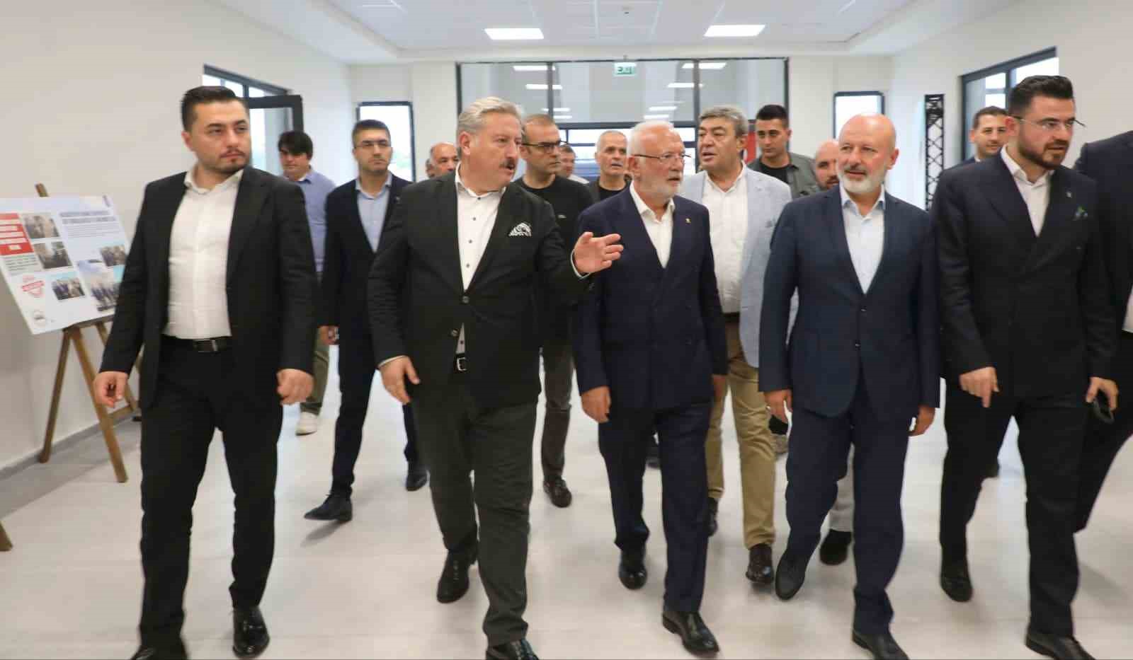 Elitaş; Havacılık Lisesi’ni ziyaret etti