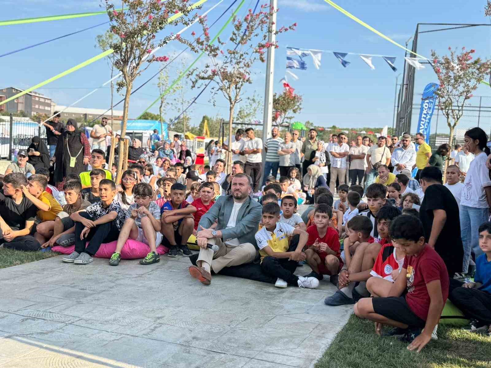 Hara&ccedil;&ccedil;ı Parkı&rsquo;nın a&ccedil;ılışında heyecan uyandıran Millet Bah&ccedil;esi Projesi tanıtıldı
