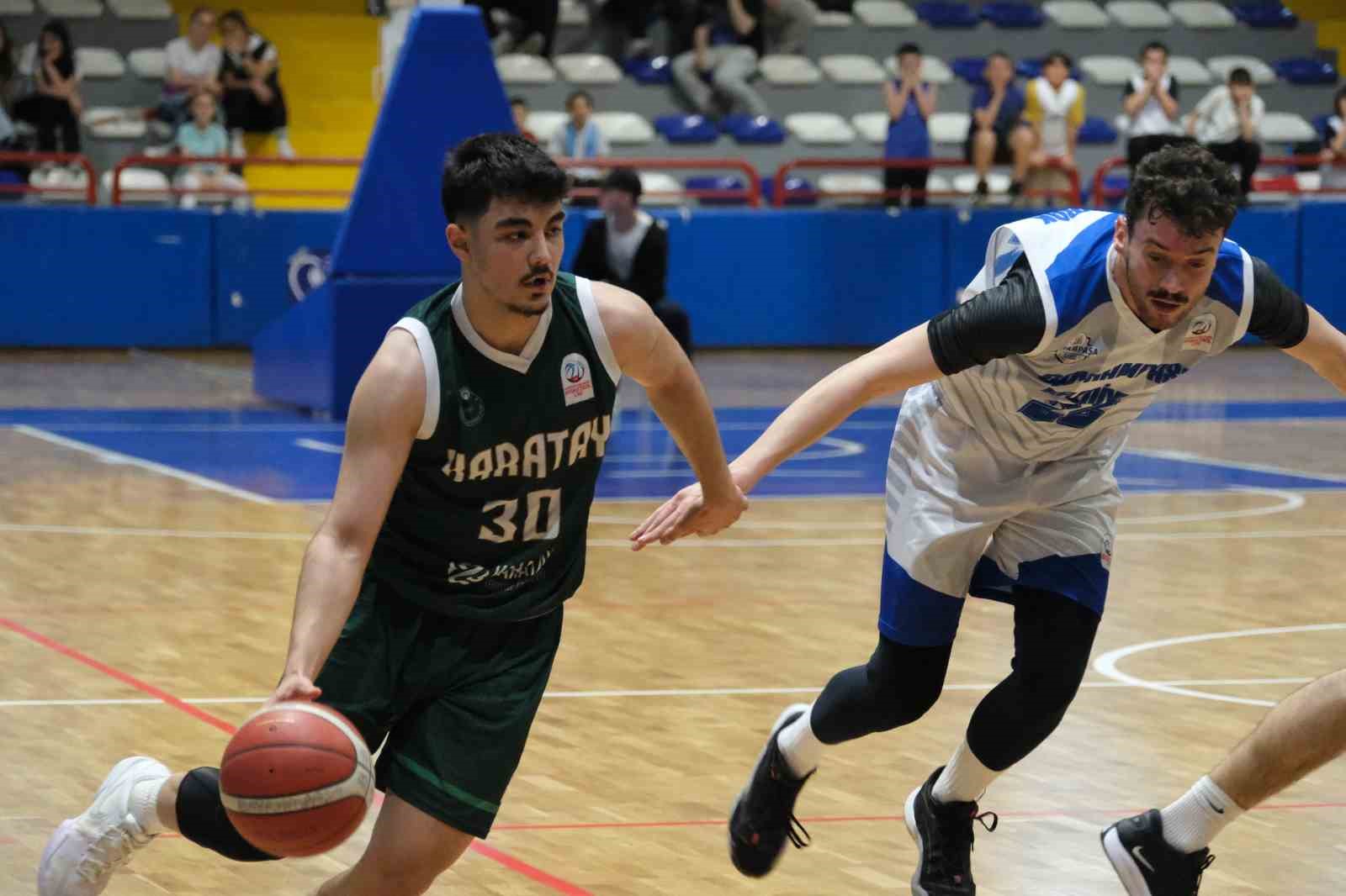 Karatay Belediyespor Basketbol takımı TB2L&rsquo;de Konya&rsquo;yı temsil edecek
